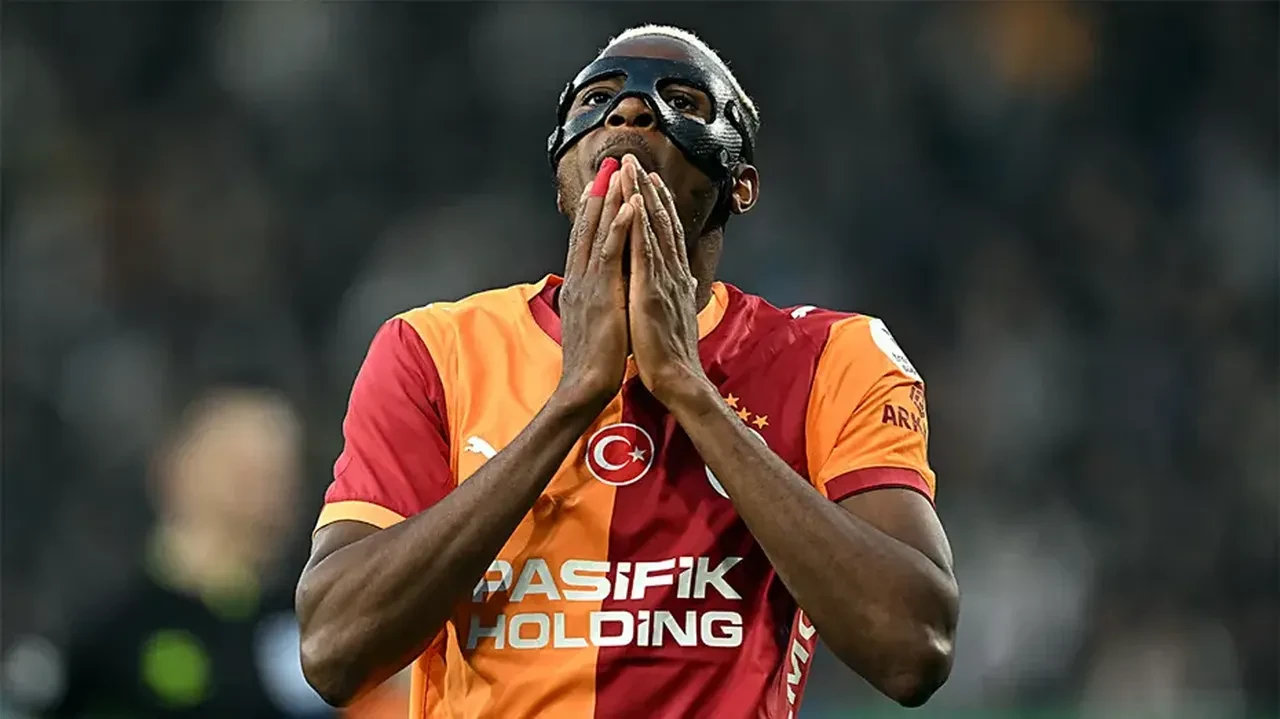 Galatasaray'da Osimhen bilmecesi: Gençlerbirliği maçında oynayacak mı? Dev derbi öncesi teknik heyetten kritik karar...