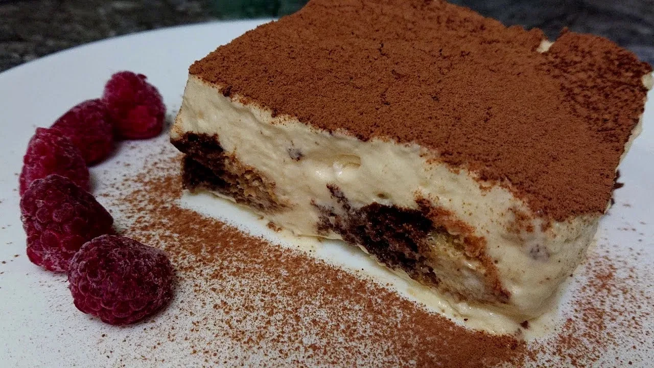 Gelinim Mutfakta tiramisu şelalesi nasıl yapılır? Bu tarifle kakaodan kremaya her damlası tükeniyor