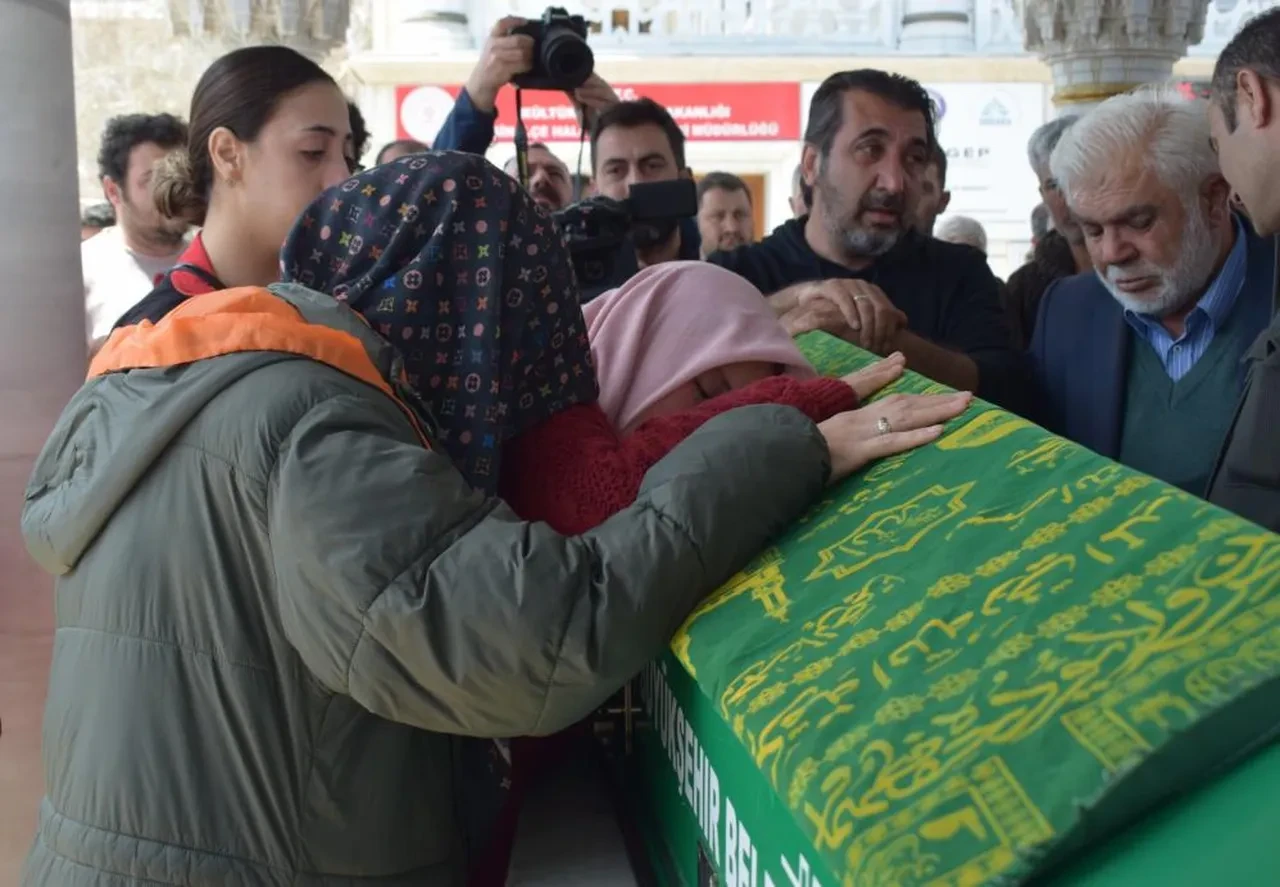 Kahramanmaraş'ta okul saldırısında hayatını kaybedenlere son veda