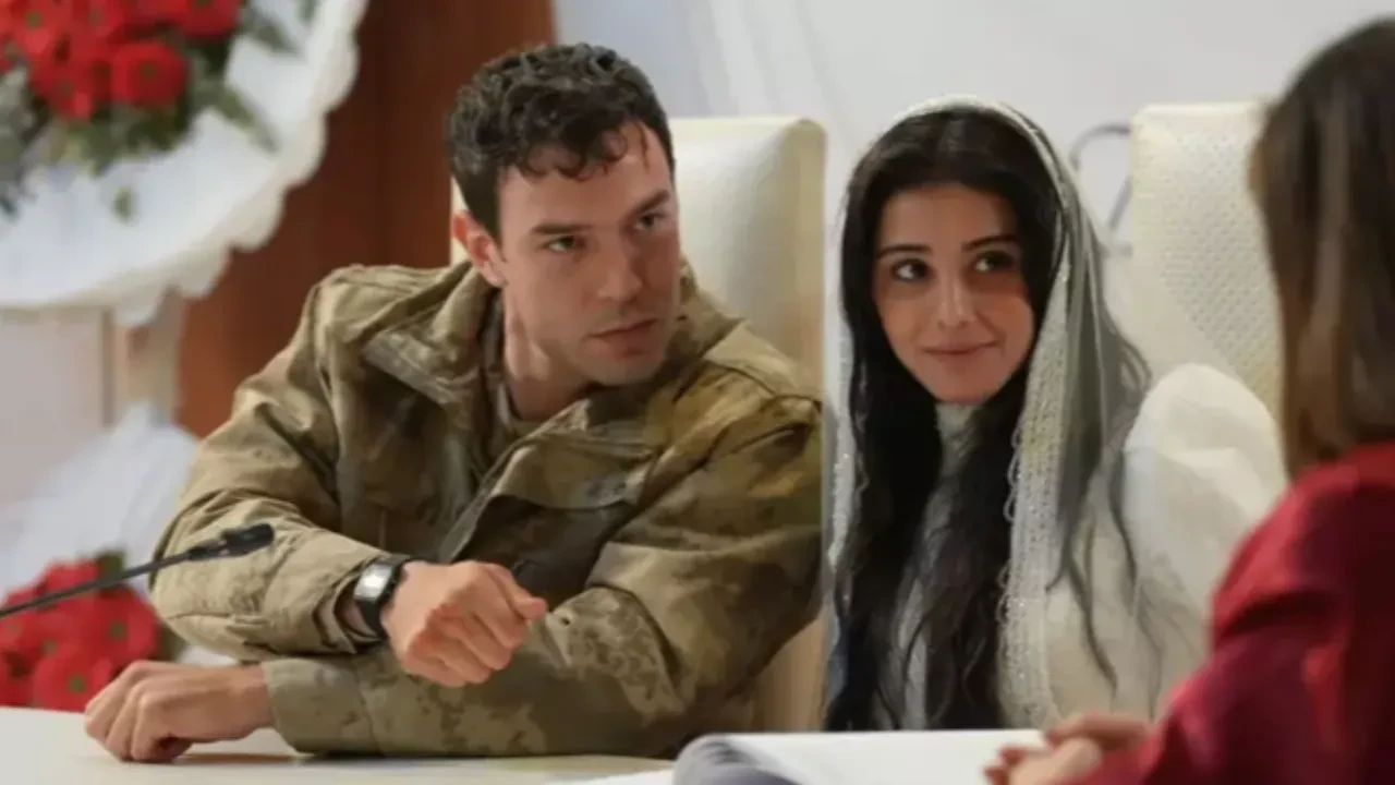 Sevdiğim Sensin dizisindeki aşk gerçek oldu! Aytaç Şaşmaz ile Helin Kandemir'den sürpriz hamle 