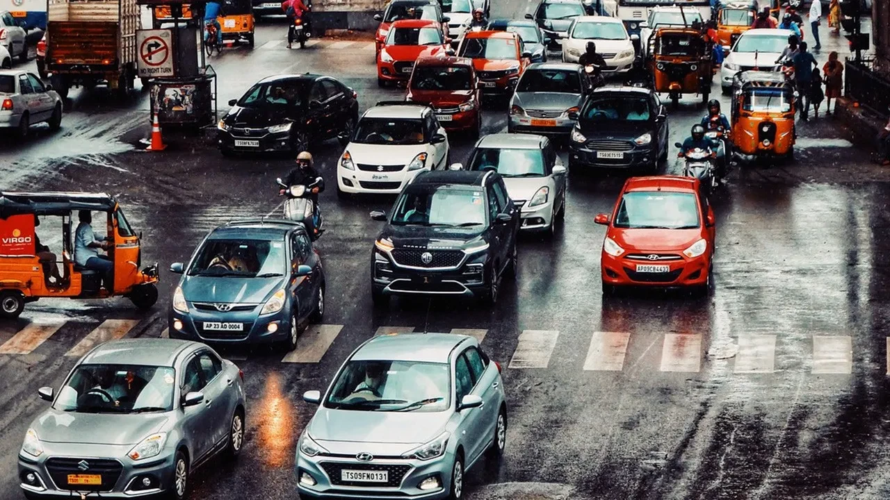 TÜİK duyurdu! Martta trafiğe 159 bin 931 aracın kaydı yapıldı