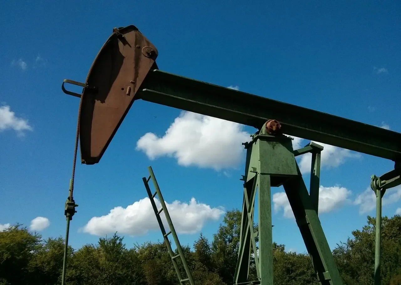 Benzine motorine indirim var mı? Hürmüz açılınca akaryakıta indirim beklentisi başladı