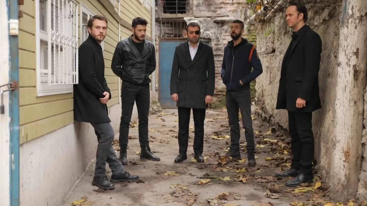 Çukur’un senaristi Gökhan Horzum'dan şaşırtan çıkış! Şiddet içerikli dizileri eleştirdi