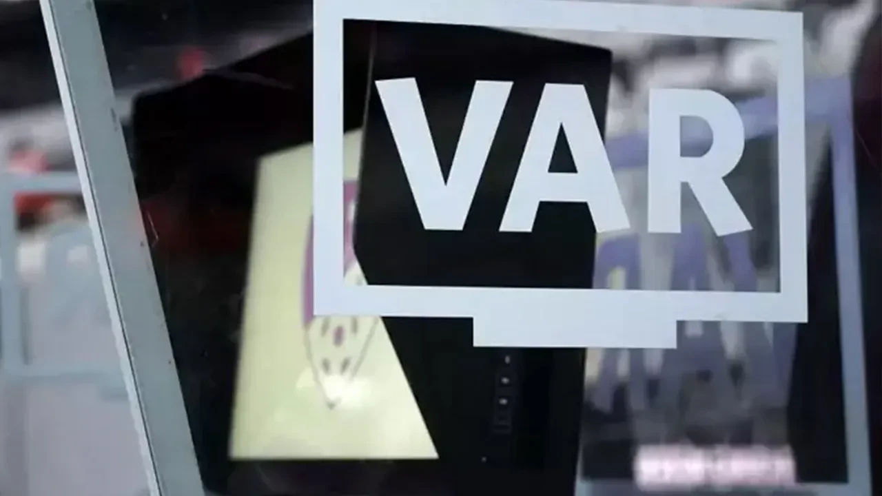 Fenerbahçe - Çaykur Rizespor maçının VAR hakemi açıklandı