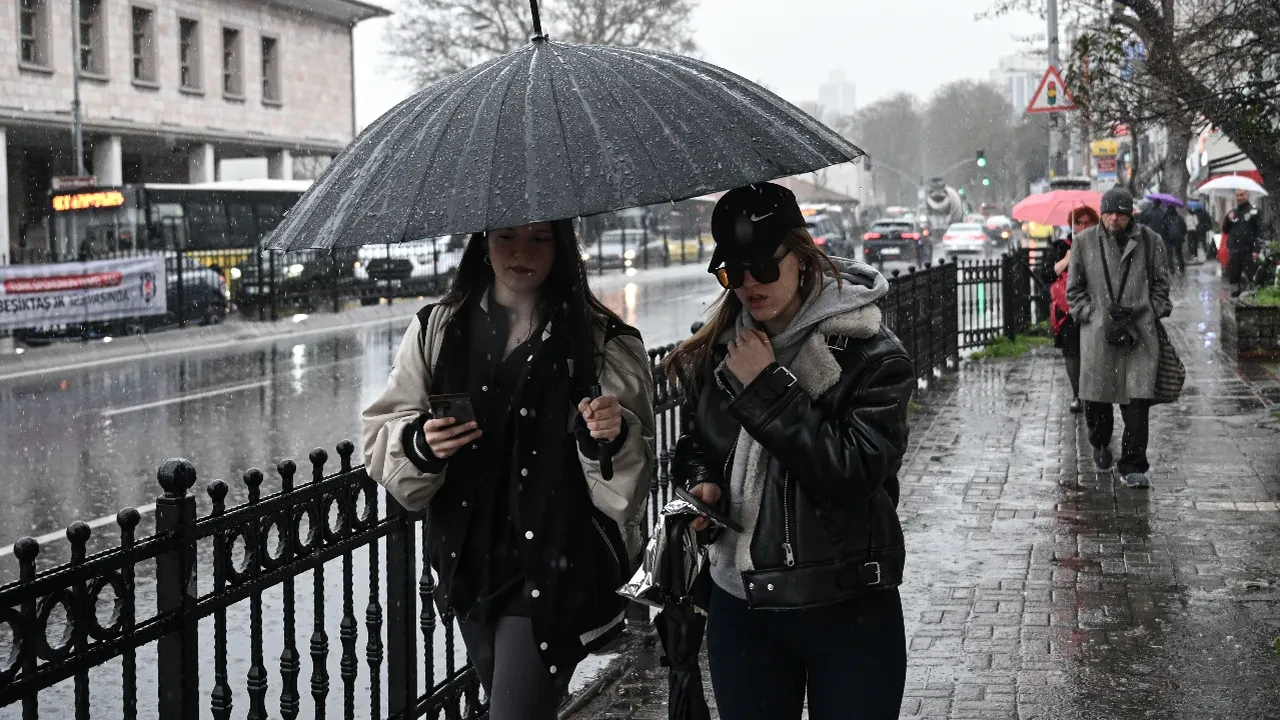 Hafta sonu plan yapanlar dikkat! Meteoroloji tek tek uyardı: Kuvvetli sağanak geliyor