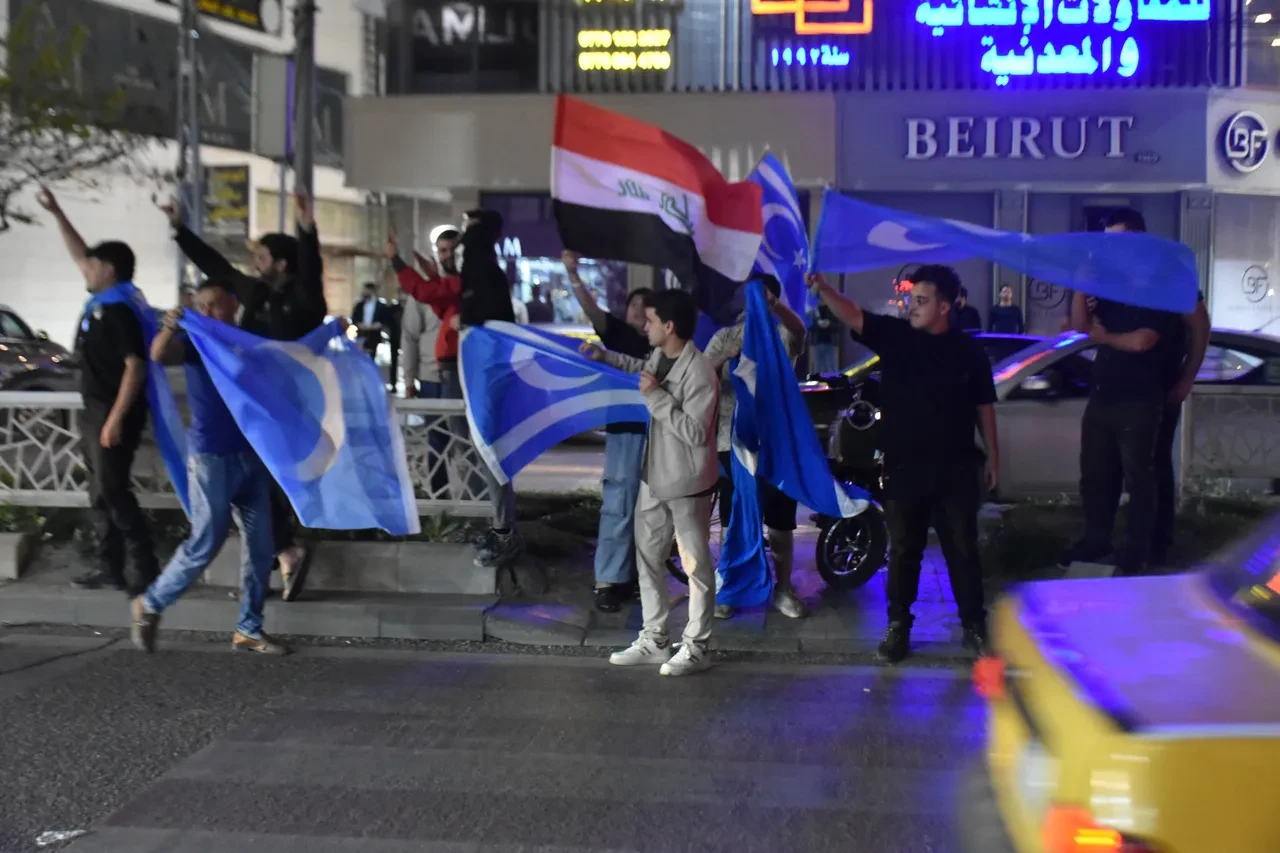 Kerkük'te 100 yıl sonra bir ilk! Valilik Türkmenlere geçti, halk sokaklara döküldü