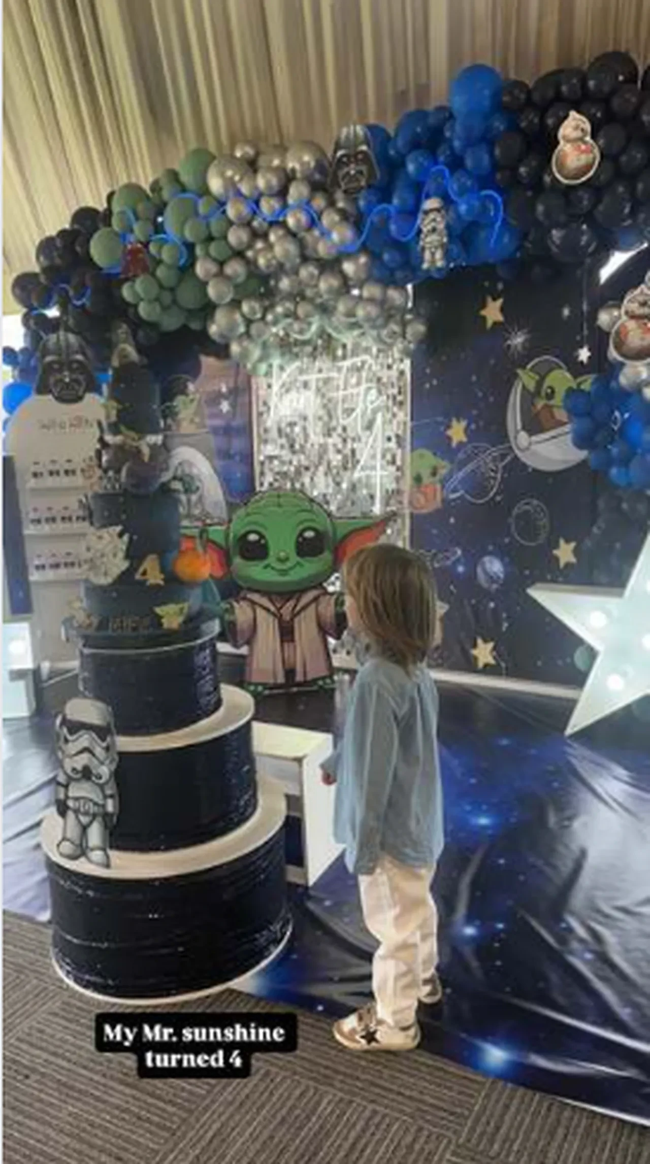 Kıvanç Tatlıtuğ ile Başak Dizer'in oğlu Kurt Efe 4 yaşında! Son hali babasının kopyası 