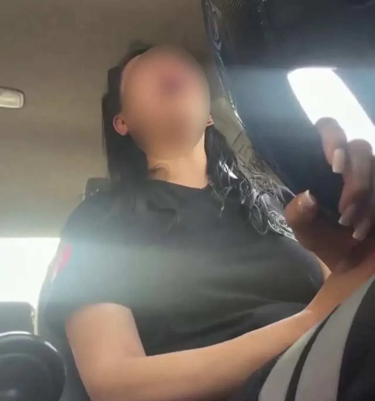 Okul saldırısı sonrası kamera kurup ağladı! Tepkilerin ardından bakanlık inceleme başlattı