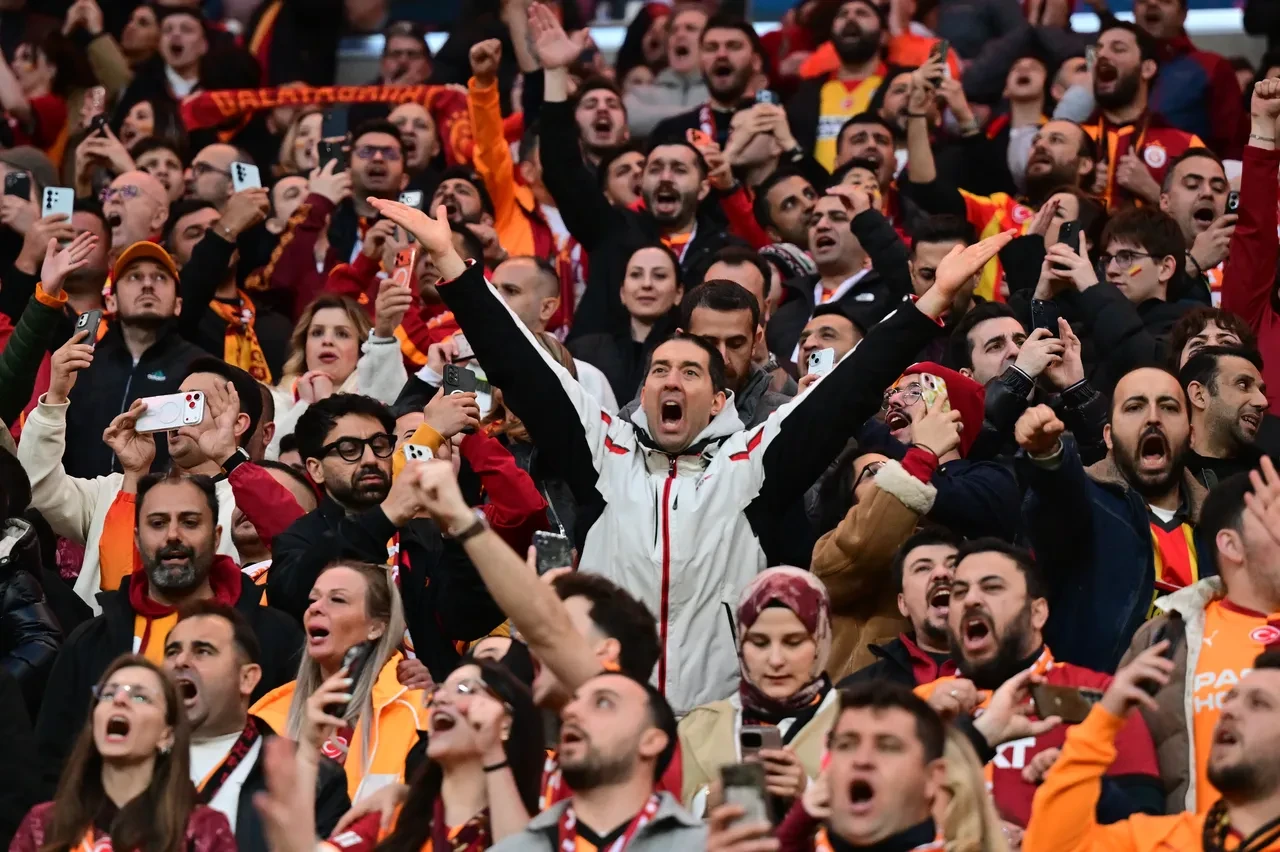 PFDK'dan Galatasaray'a Fenerbahçe derbisi öncesi seyirci cezası