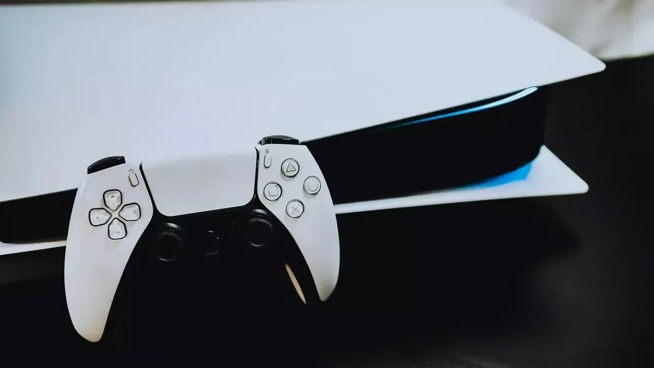 PlayStation 6’dan oyunculara büyük müjde: Eski oyunlar çöpe gitmiyor