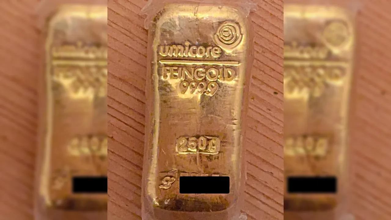 Sadece 800 TL'ye 250 gram külçe altın satın aldı! Satıcı ise alıcıdan daha şanslıydı