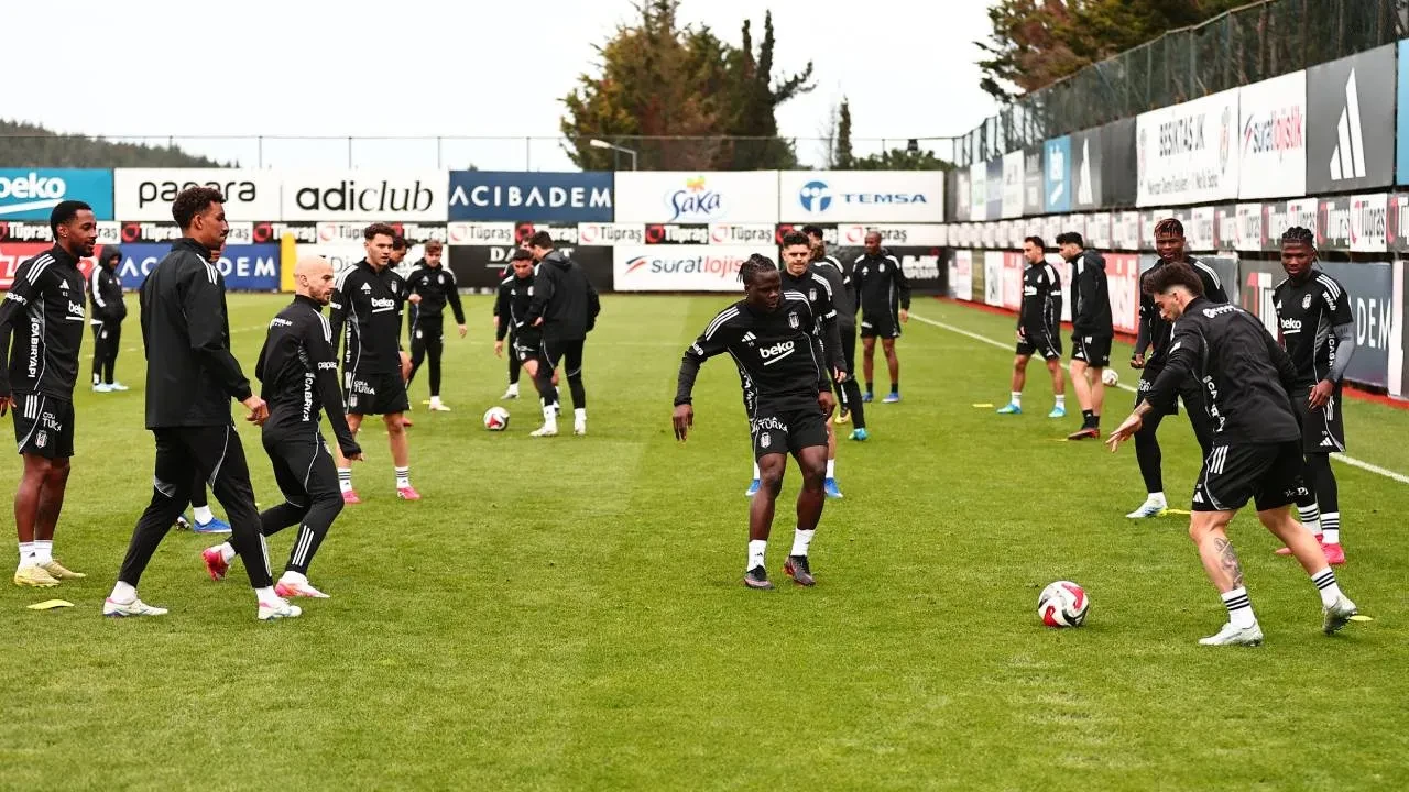 Beşiktaş'ın Samsunspor maçı kadrosu belli oldu! 3 isim kadroya alınmadı