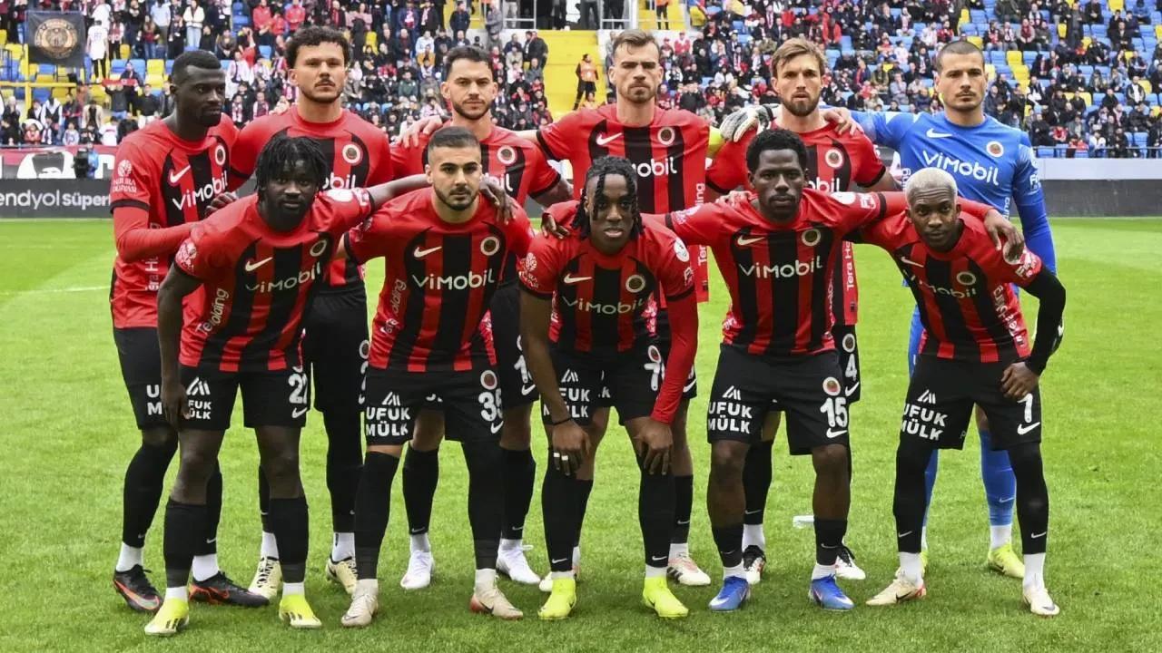 CANLI MAÇ ANLATIMI | Gençlerbirliği ile Galatasaray karşılaşıyor