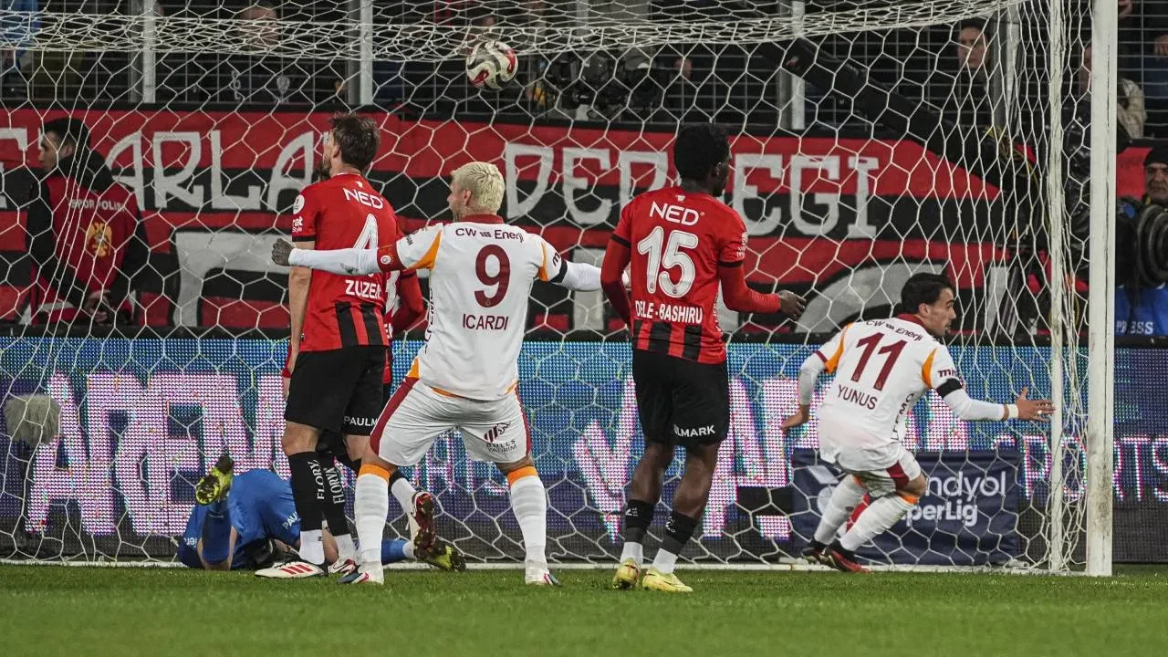 Galatasaray'dan şampiyonluk yolunda kritik 3 puan! Sarı-kırmızılılar, Gençlerbirliği'ni 2-1 yendi