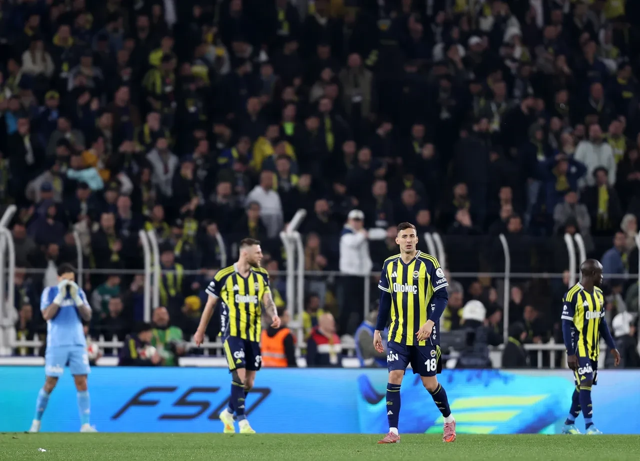 Çaykur Rizespor karşılaşması sonrası yıldız ismin bileti kesildi! İspanyol devi devreye girdi