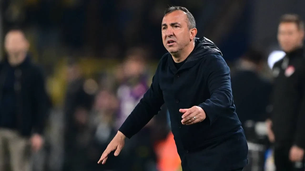 Çaykur Rizespor Teknik Direktörü Recep Uçar, Fenerbahçe maçını değerlendirdi! "Puan alamadan dönseydik emeğimize yazık olurdu"