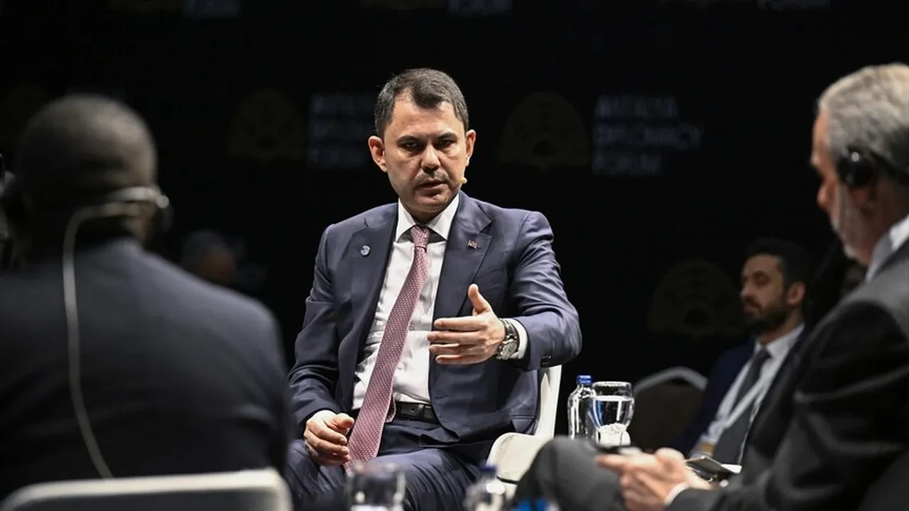 Enerjide yeni dönem: Bakan Kurum’dan 700 milyon kişiyi ilgilendiren çağrı