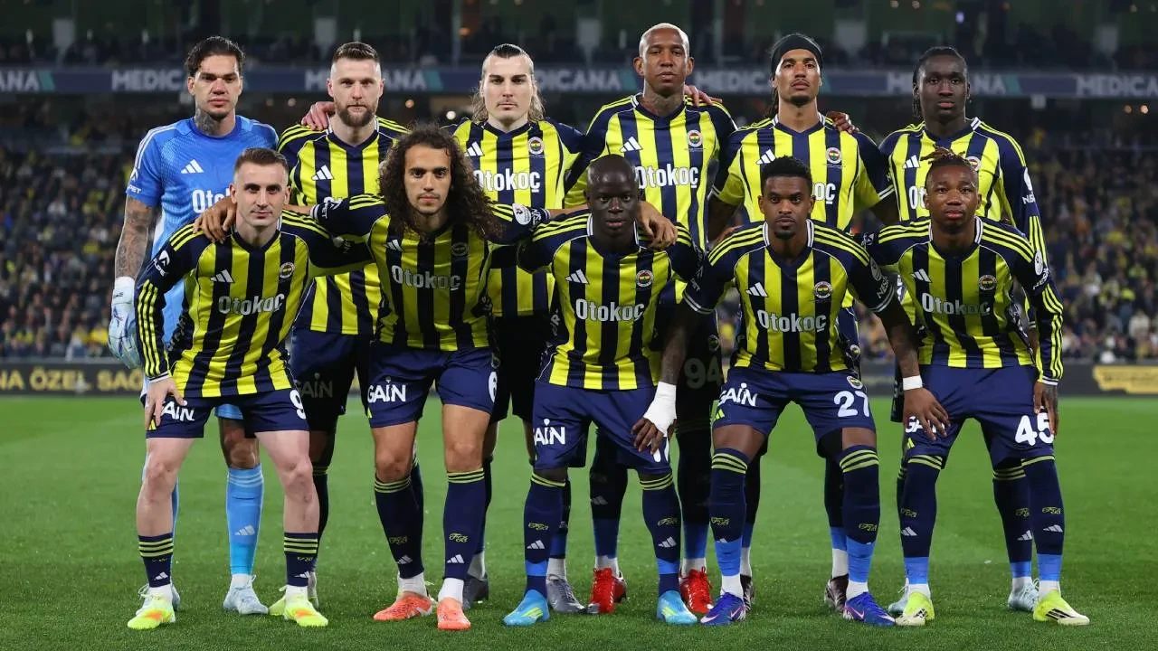 Fenerbahçe şampiyonluk yarışında yara aldı! Sarı-lacivertliler, Çaykur Rizespor ile 2-2 berabere kaldı