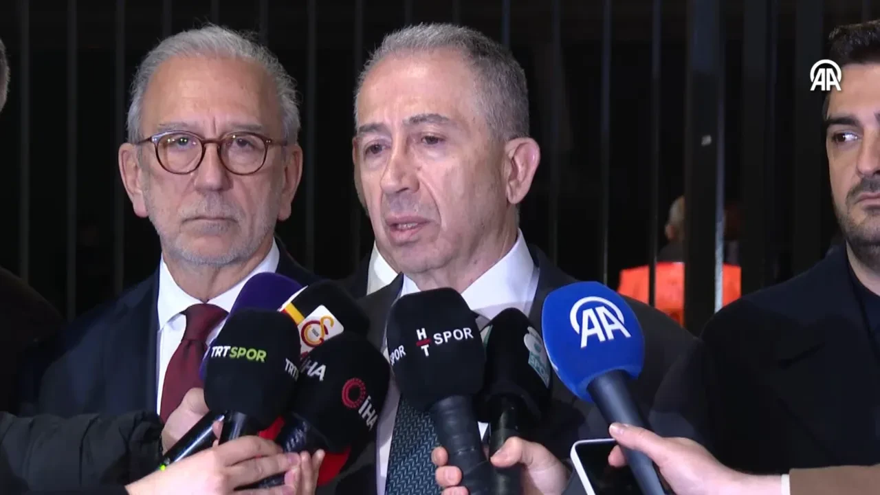 Galatasaray'da 2. Başkan Metin Öztürk'ten sert açıklama! "Galatasaray'ı şampiyon yapmak istemiyorsanız açık açık söyleyin"