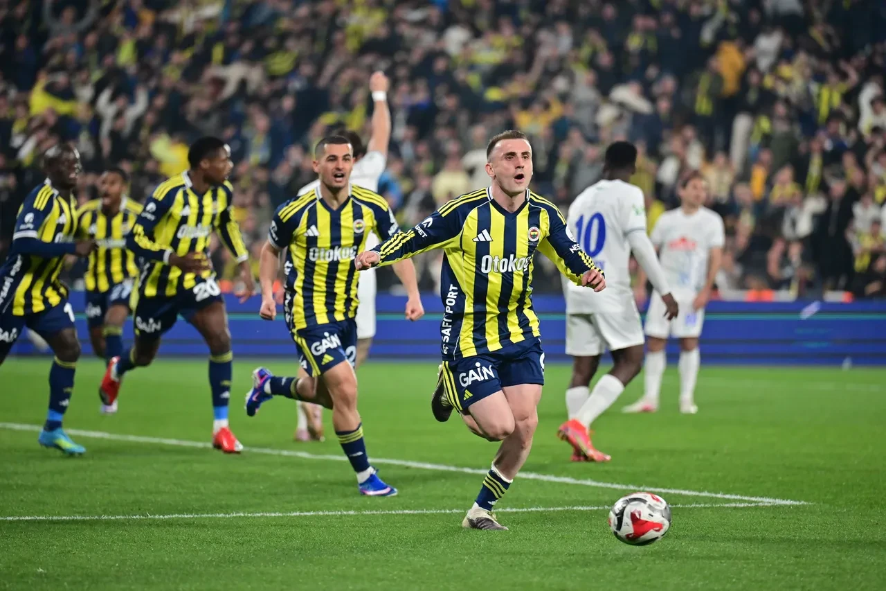 Kerem Aktürkoğlu hakeme tepkili: Skandal bir karar!