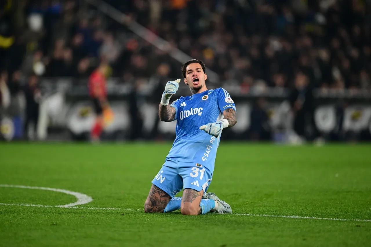 Rizespor maçında tepki çekmişti... Sadettin Saran'dan dikkat çeken Ederson itirafı: 'Tüm sorumluluk benim, özür dilerim...'