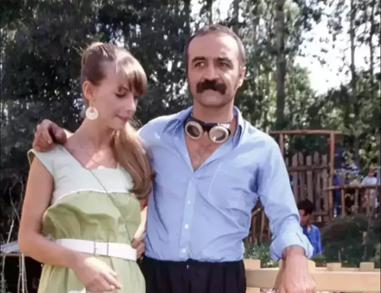 Tuba Ünsal ve Yılmaz Erdoğan'dan 21 yıl sonra sürpriz kare! Burada karşılaştık