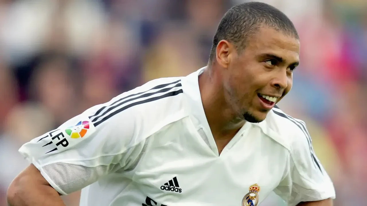 Yapay zeka tarihin en iyi 10 futbolcusunu belirledi! Listenin ilk sırasında bakın hangi futbolcu var