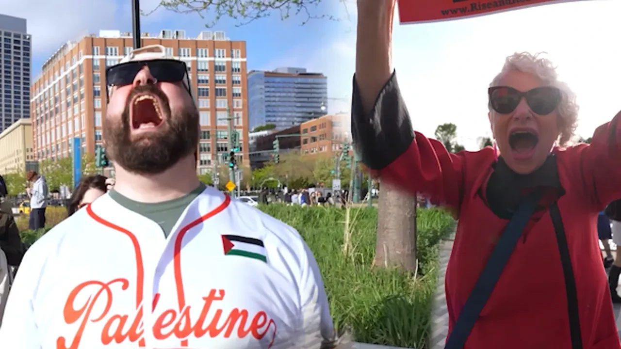 ABD'de ilginç anlar: Bağıra bağıra Trump'ı protesto ettiler