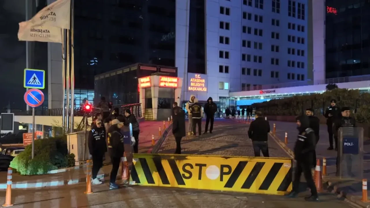 Ataşehir'de 13,5 milyon dolarlık rüşvet çarkı! Yat partisinden skandal tapelere