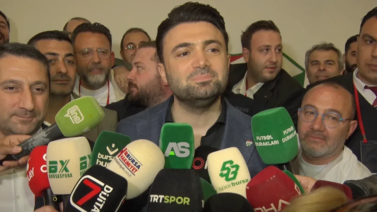 Bursaspor Başkanı Enes Çelik, şampiyonluğun ardından konuştu! 