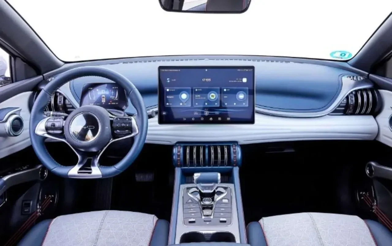 BYD Atto 3 yenilendi: 5 dakikada yüzde 70 şarj