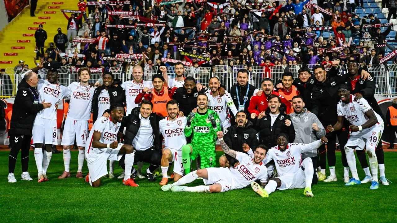 CANLI MAÇ ANLATIMI | Samsunspor ile Beşiktaş karşı karşıya geliyor