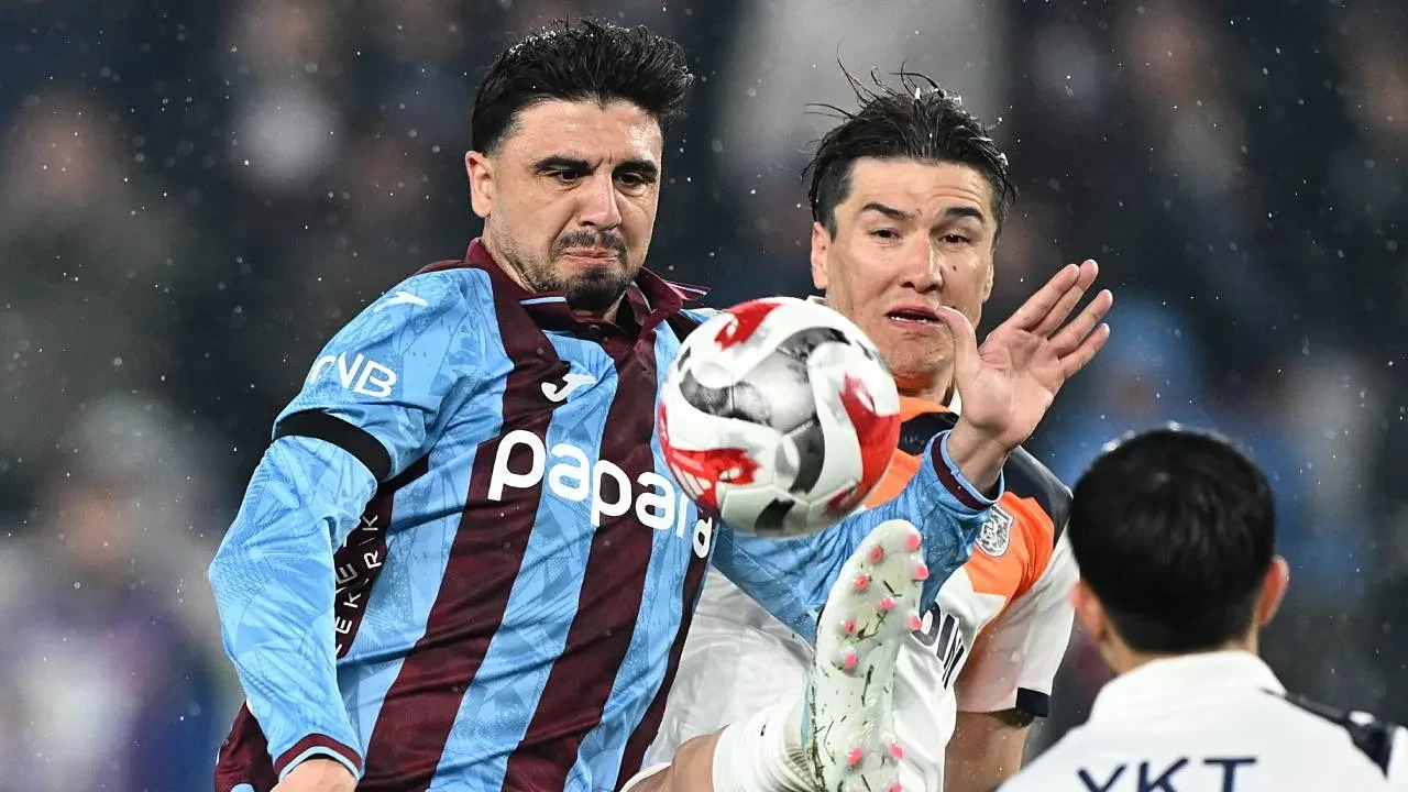 Trabzonspor son dakikada yıkıldı! Bordo-mavililer, Başakşehir ile 1-1 berabere kaldı