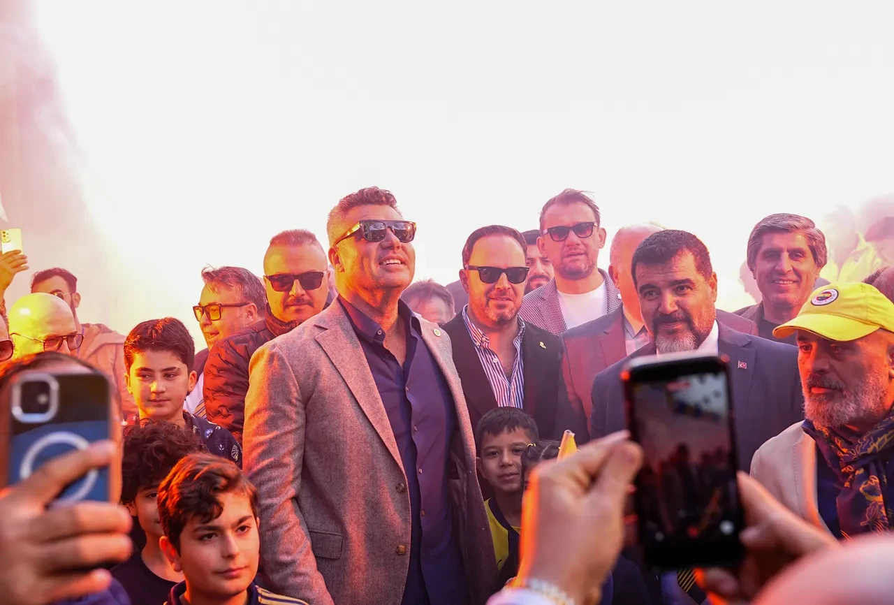 Fenerbahçe Kulübü Başkanı Sadettin Saran'dan şampiyonluk açıklaması! 'Hala inanıyorum...'