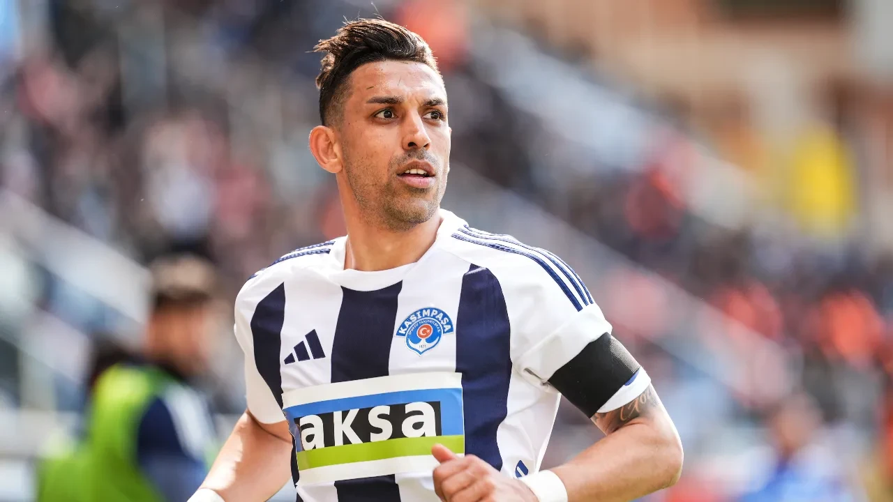 İrfan Can kornerden attı, Kasımpaşa kazandı! İstanbul ekibi Alanyaspor'u 1-0 yendi