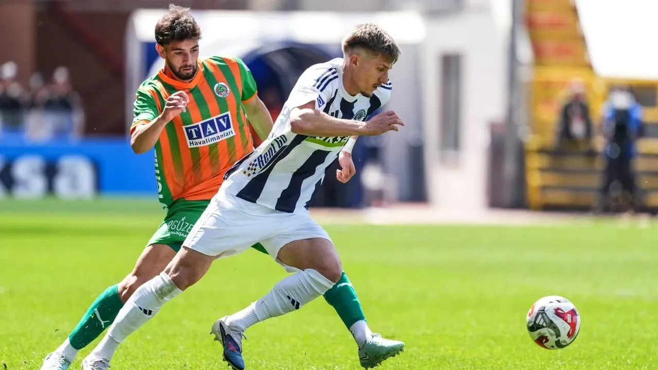 İrfan Can kornerden attı, Kasımpaşa kazandı! İstanbul ekibi Alanyaspor'u 1-0 yendi