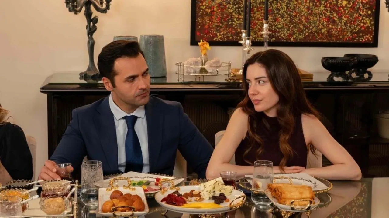 Kızılcık Şerbet’inde Bülent Ersoy rüzgârı! Unutulmaz repliğin sözlerine gönderme 