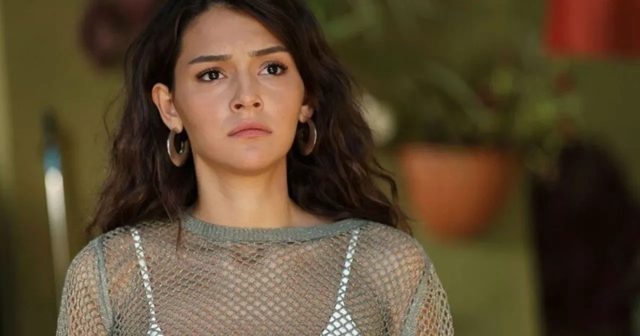 Sefo'nun sevgilisi Çağla boz kimdir? Çağla Boz kaç yaşında, nereli? Çağla Boz'un özel hayatı ve kariyeri merak edildi