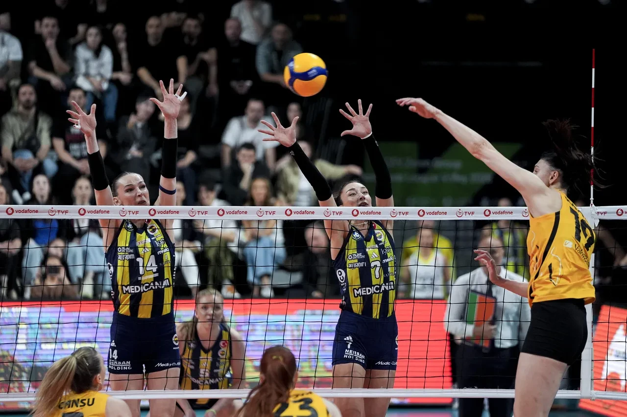 Sultanlar Ligi'nde şampiyon VakıfBank! 15. kez mutlu sona ulaştılar