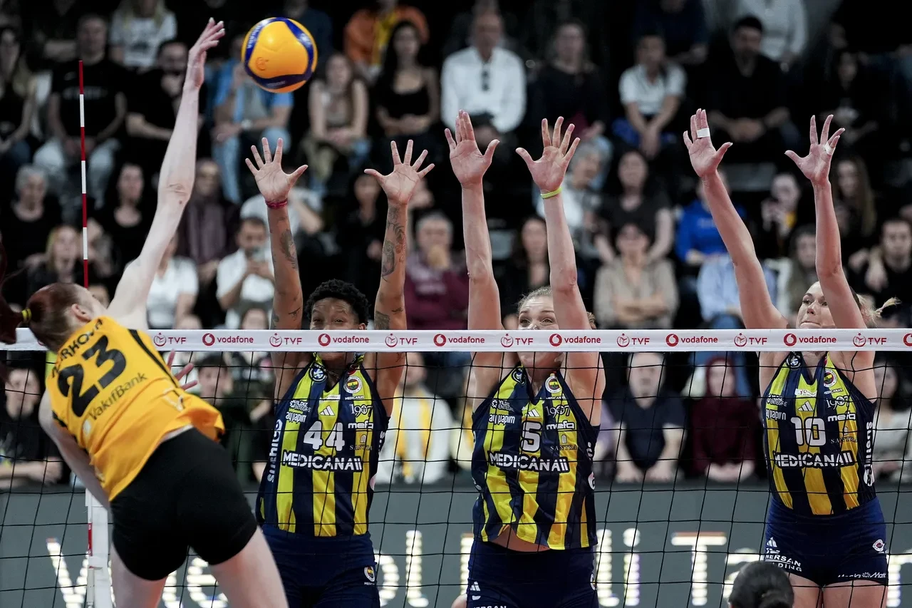 Sultanlar Ligi'nde şampiyon VakıfBank! 15. kez mutlu sona ulaştılar