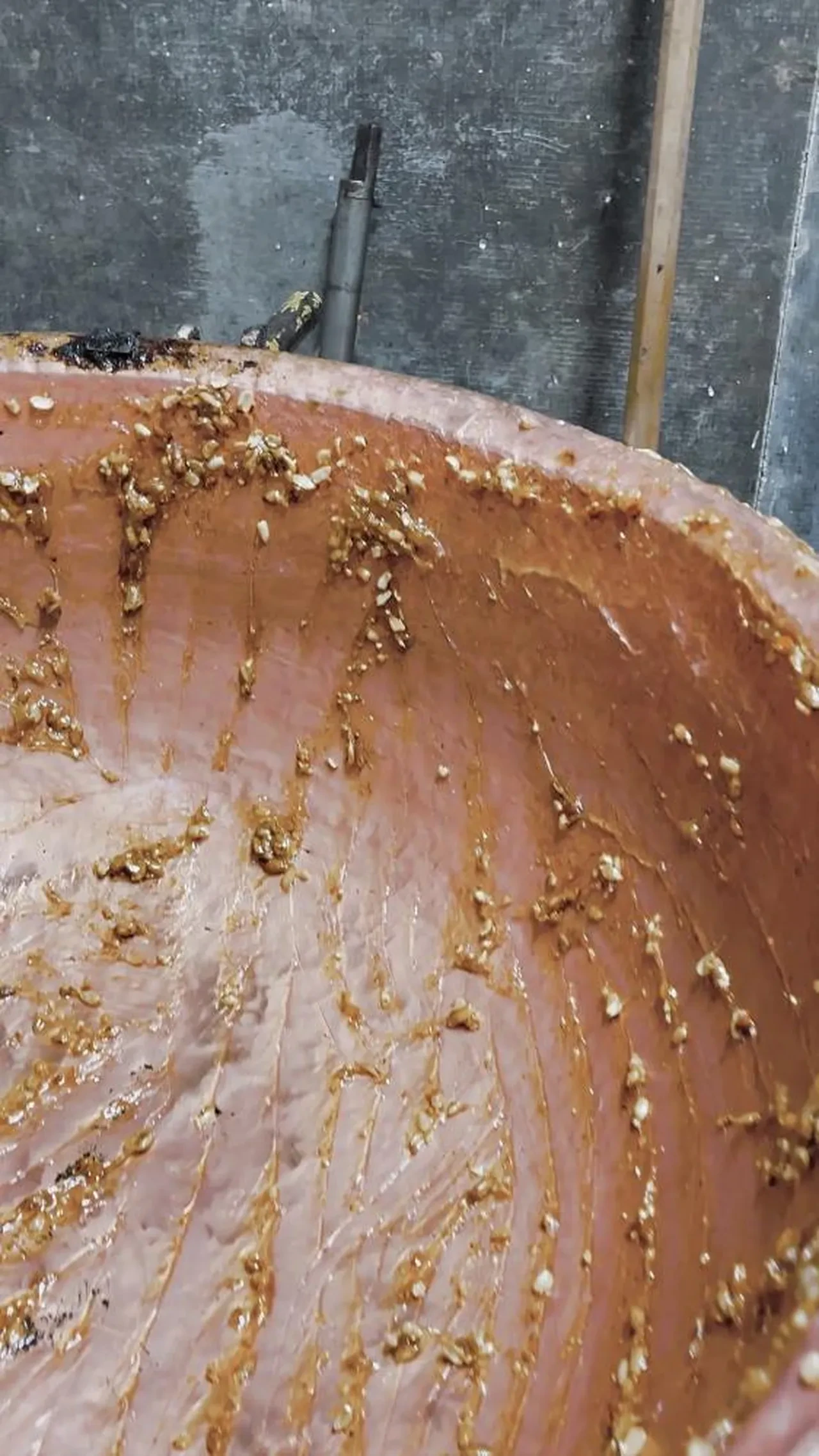 Tatlı üretiminden mide bulandıran görüntüler! Kötü koku her şeyi ortaya çıkardı