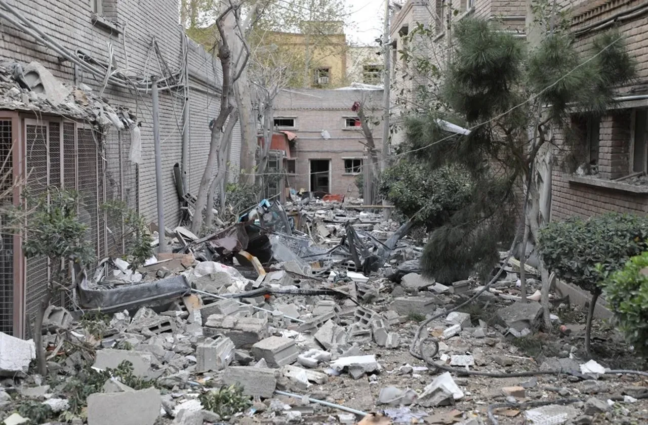 ABD ve İsrail Cenevre Sözleşmesi'ni hiçe sayıyor: İran'da 100 yıllık araştırma merkezi yerle bir oldu