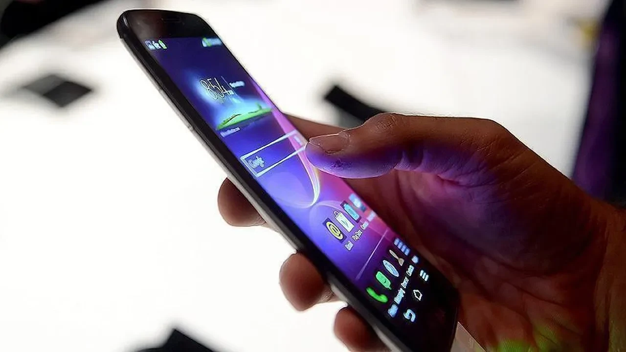 Bakan Uraloğlu duyurdu! Rahatsız edici SMS’ler iletilemeyecek