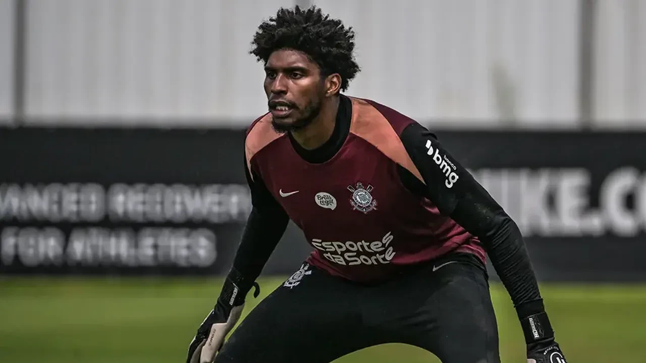 Beşiktaş kaleci transferi için hedef belirledi: Yeni rota Brezilya! Sambacı eldiven için servet teklif