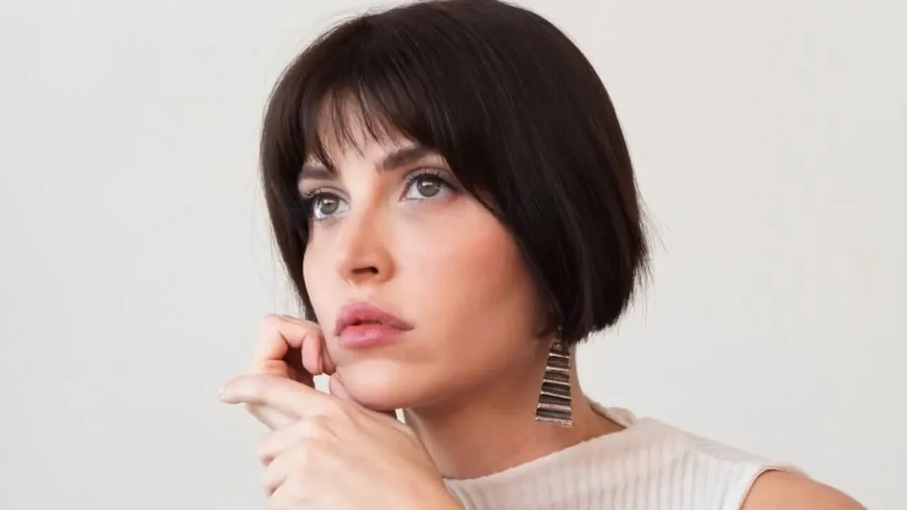 Beyza Gümülcine kimdir? Beyza Gümülcine kaç yaşında, aslen nereli? Beyza Gümülcine evli mi?