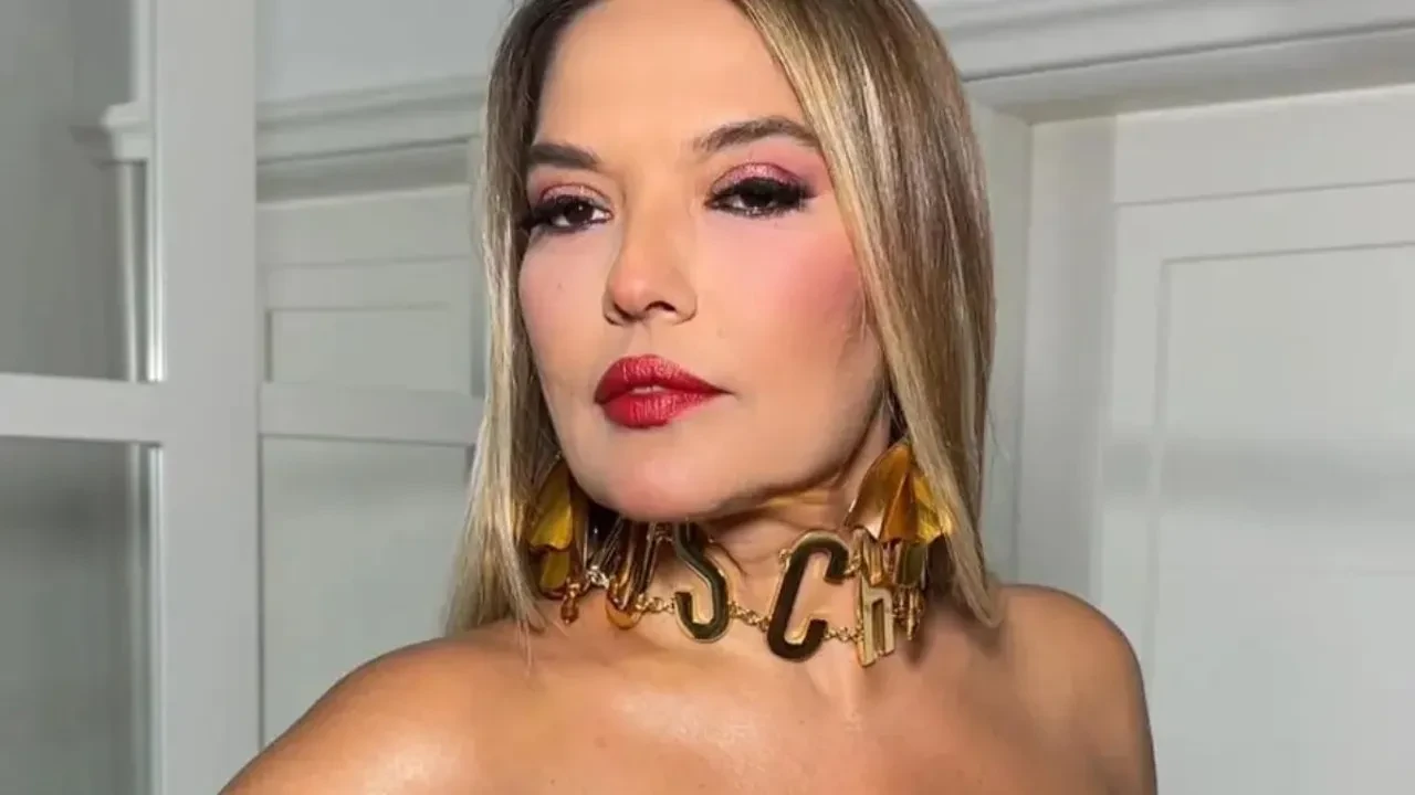 Demet Akalın’dan sosyal medya reklamına sert tepki! “Bu da bugünün dolandırıcısı!