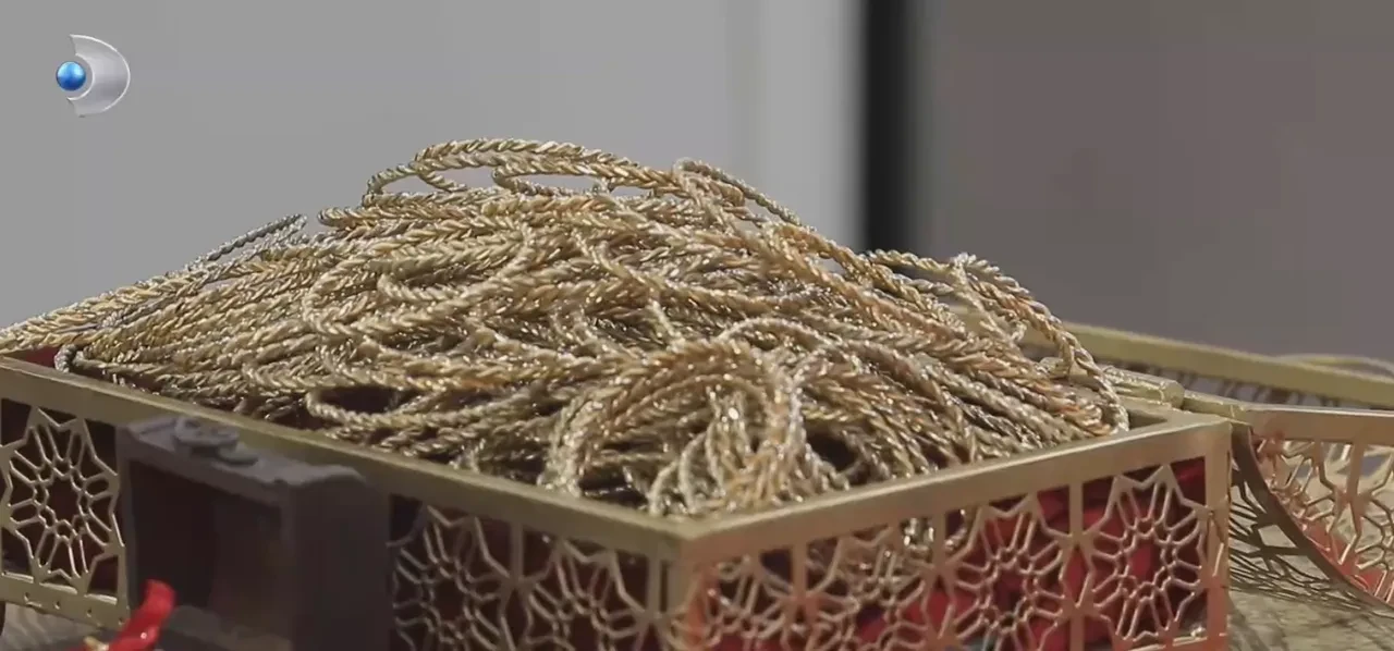 gelinim mutfakta çeyrek altın