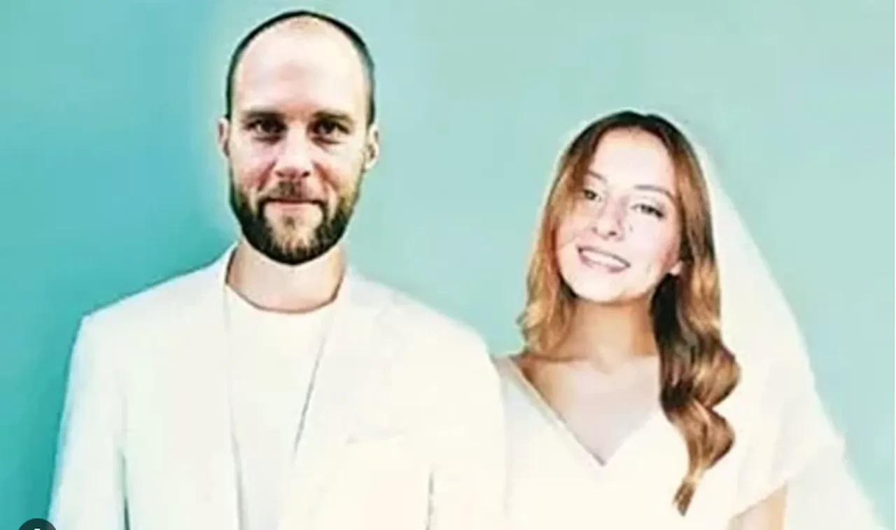 Hepsi grubunun eski üyesi Eren Bakıcı ikinci kez anne olmaya hazırlanıyor 