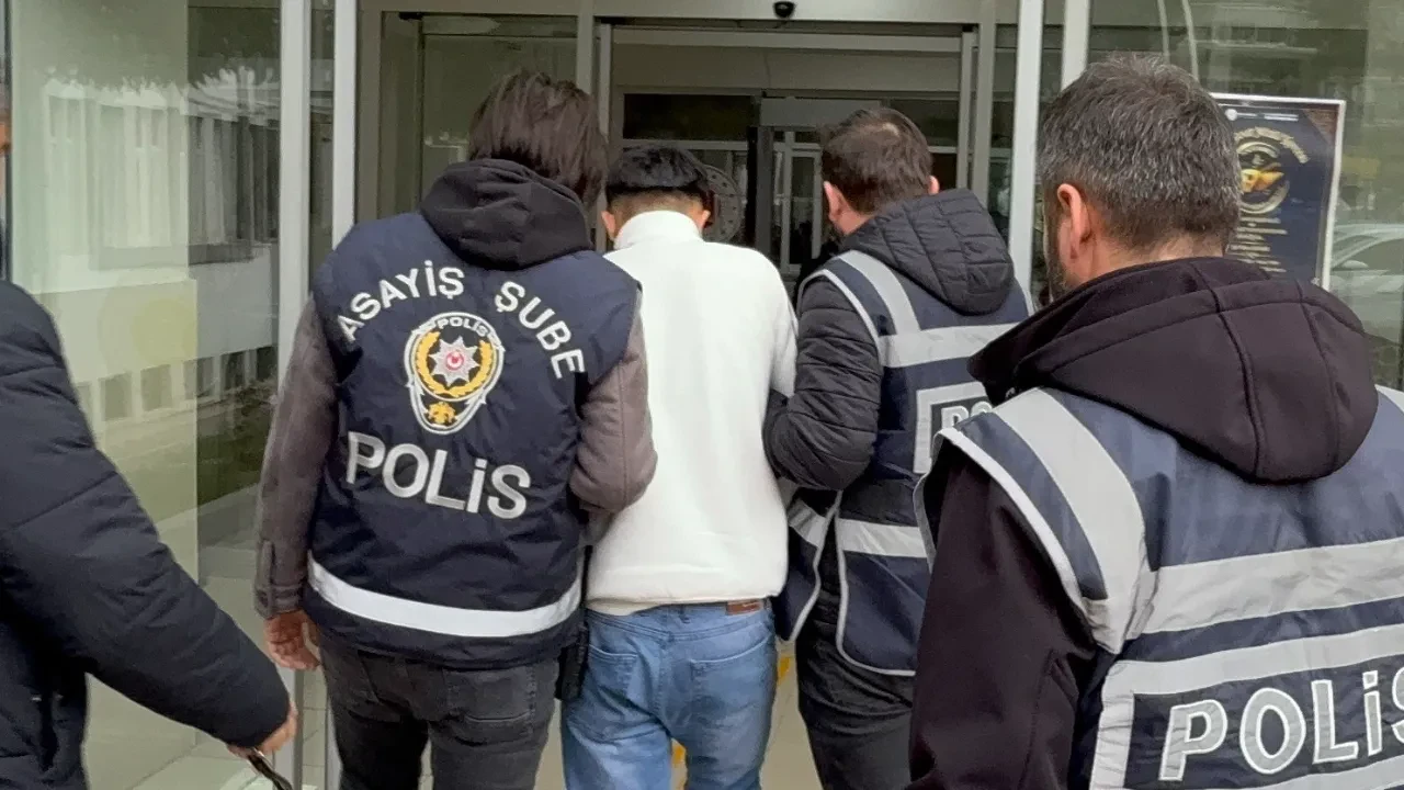 Milyonluk vurgun yapan dolandırıcı yakalandı! Şehir şehir kaçarken Ankara'da bulundu