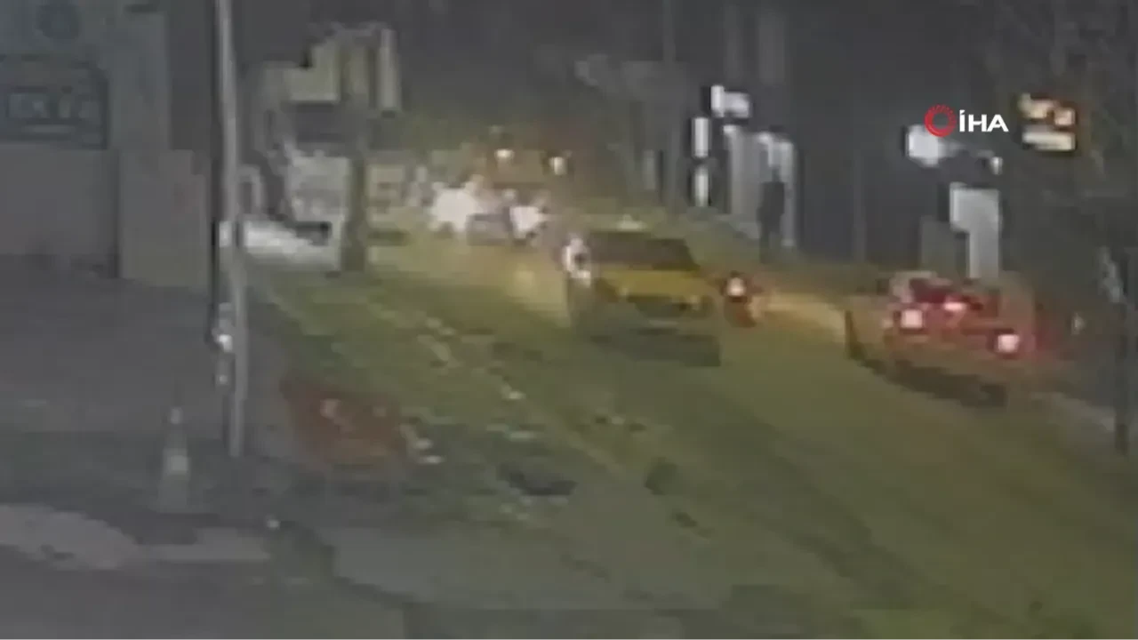 Şanlıurfa'da korkunç kaza! Motosiklet sürücüsünün feci şekilde can verdiği kaza kamerada